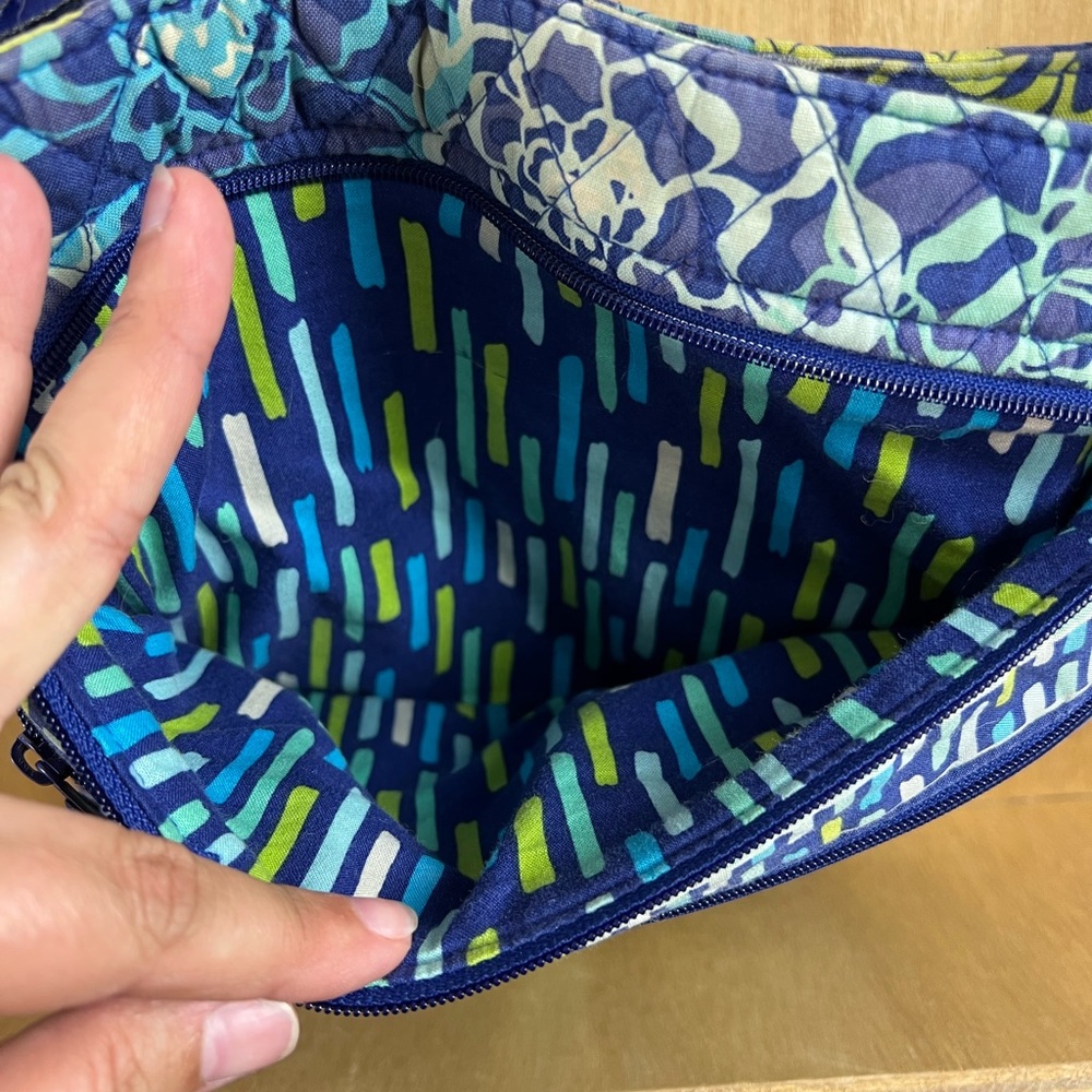 Vera Bradley "Katalina Blues" Bag and Wallet Combo - Picture 5 of 13
